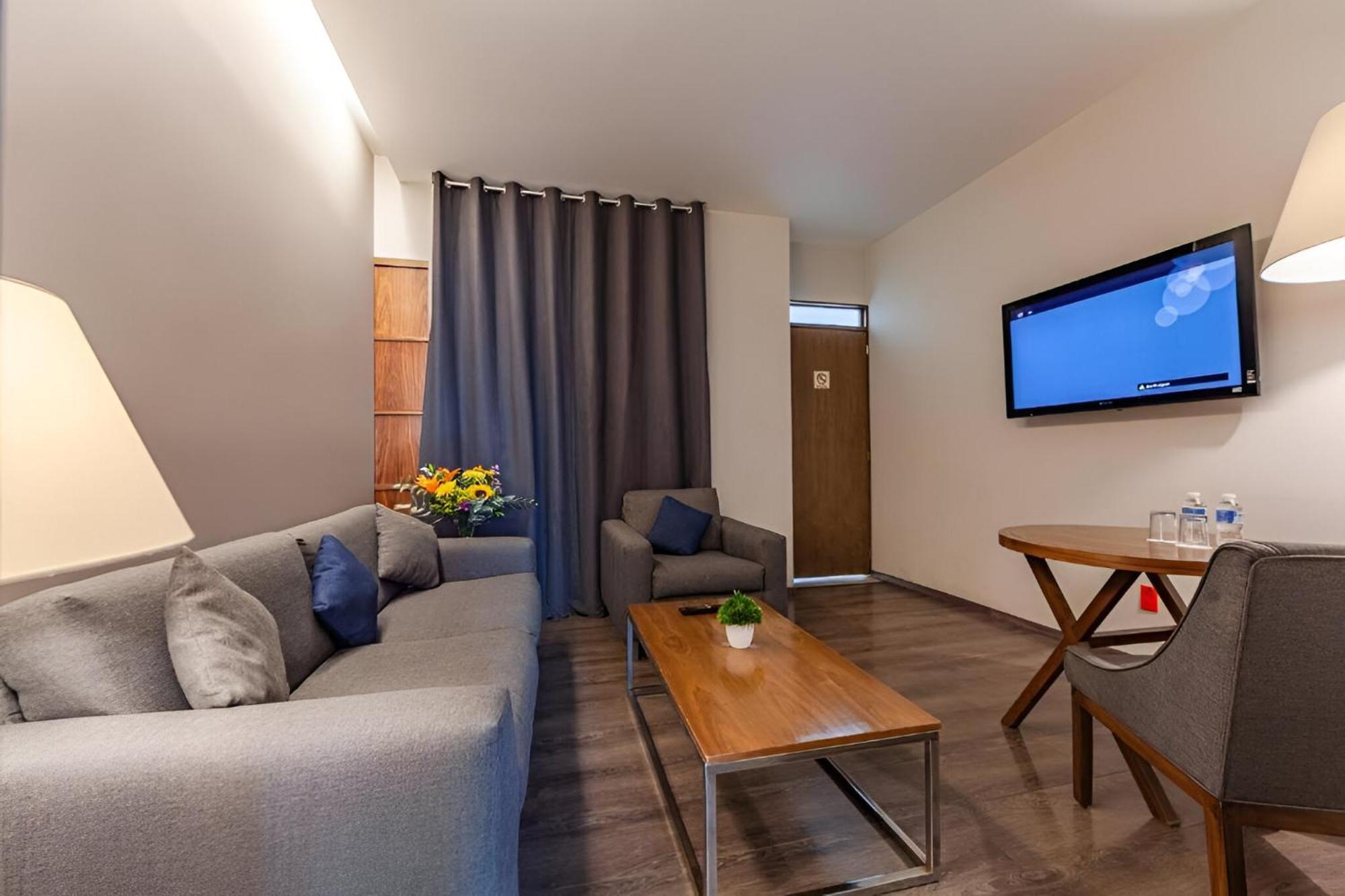 Suites Del Angel Мексико Сити Екстериор снимка